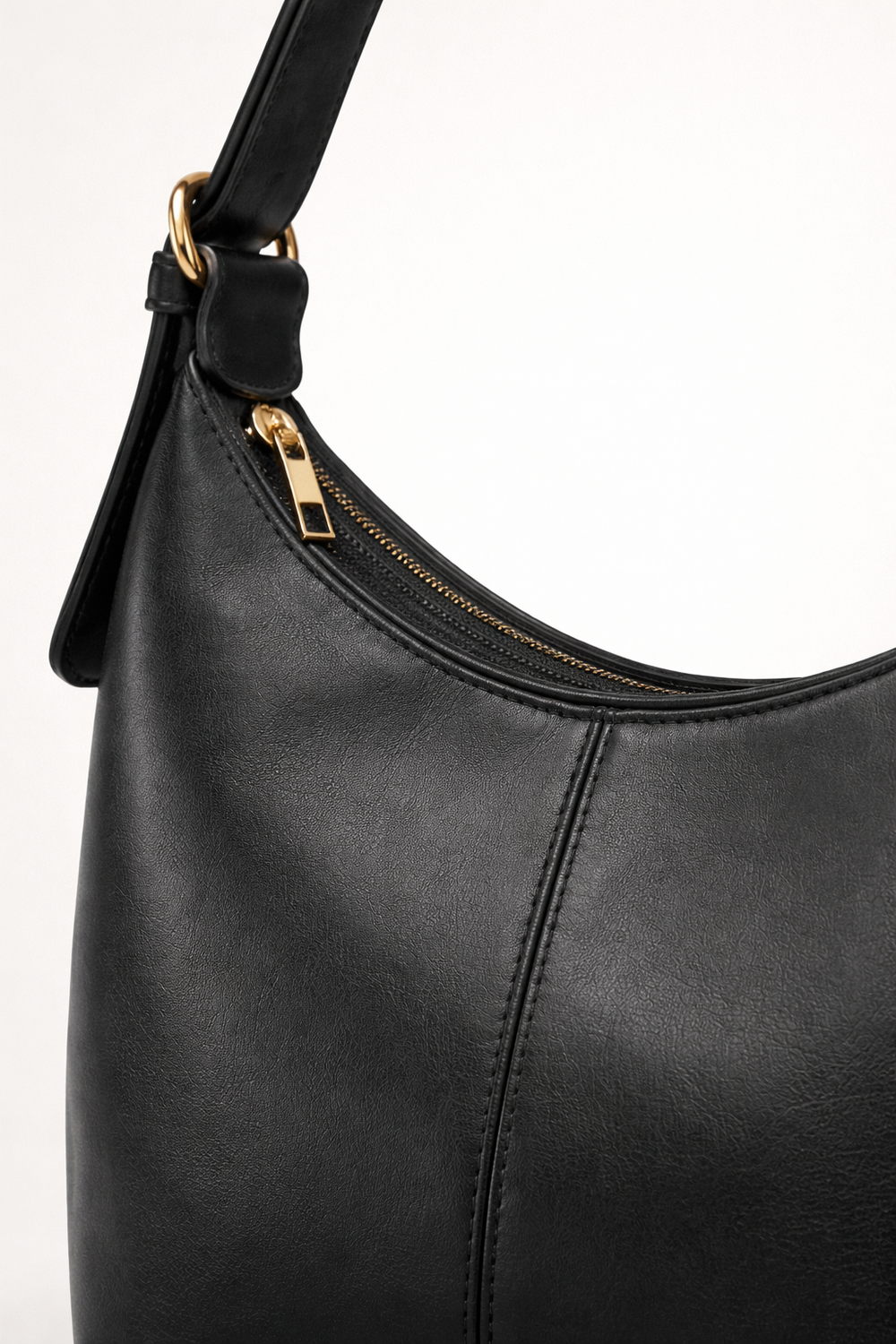 Z-Black Luxe Buckle Bag